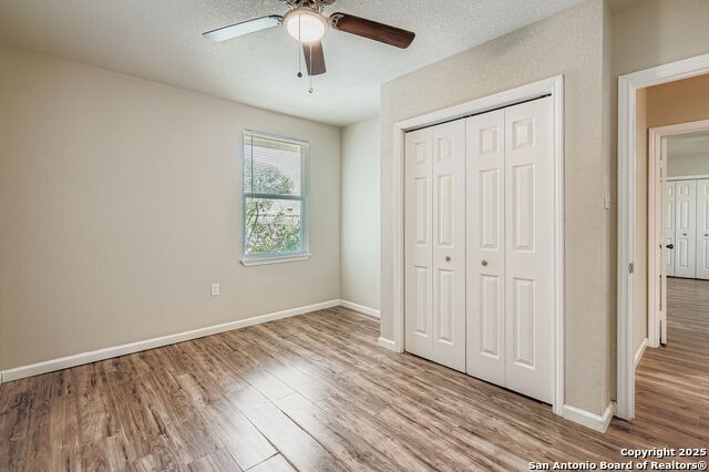 Image 24 of 29 For 122 Adrian Dr