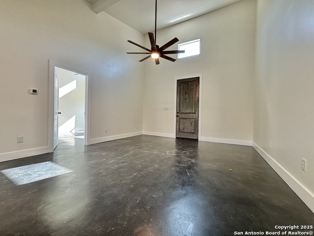 Image 12 of 23 For 329 Canyon Springs