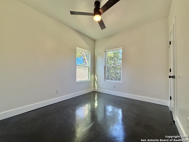 Image 8 of 23 For 329 Canyon Springs