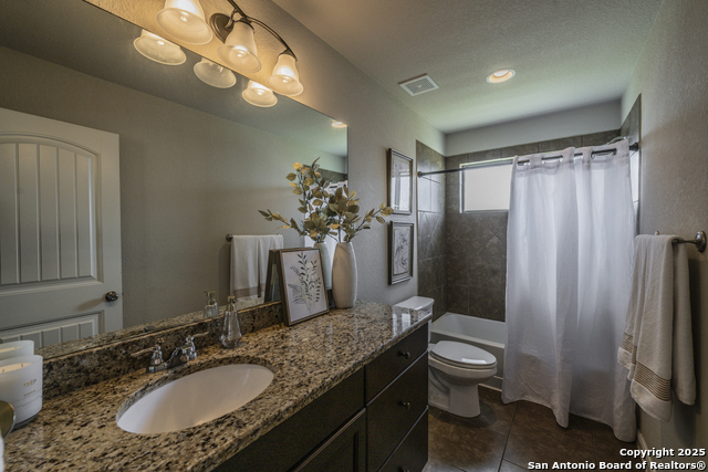 Listing photo id 20 for 13214 Compass Rose