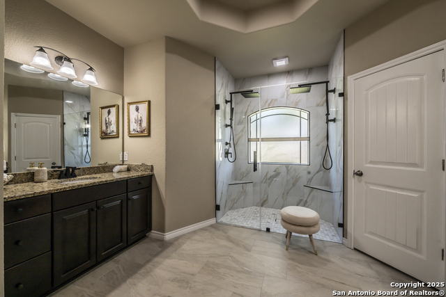 Listing photo id 26 for 13214 Compass Rose