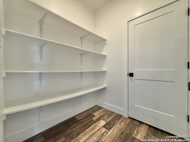 Listing photo id 17 for 227 Canyon Springs