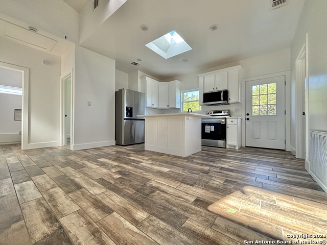 Listing photo id 0 for 227 Canyon Springs