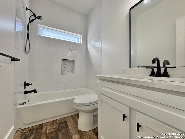 Listing photo id 20 for 227 Canyon Springs