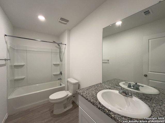Listing photo id 19 for 20362 Agate Ridge