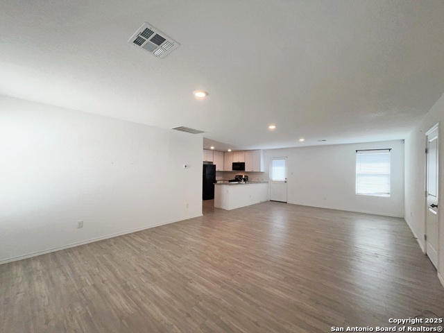 Listing photo id 5 for 20362 Agate Ridge