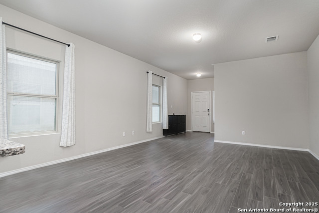 Image 5 of 26 For 5510 Daniel