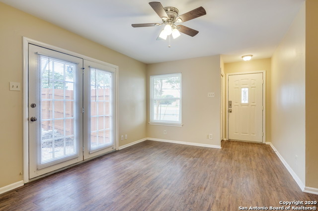 Image 2 of 14 For 2902 Nw Loop 410