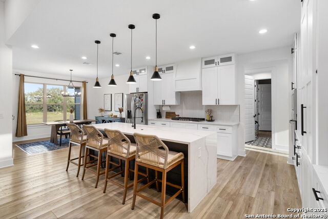 Listing photo id 10 for 187 Stone Loop