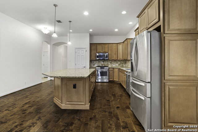 Image 10 of 25 For 25741 Two Springs