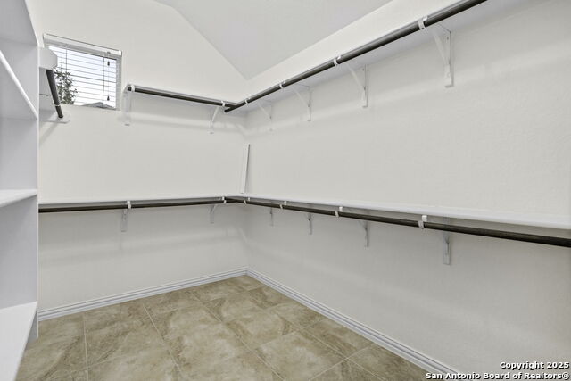 Image 20 of 25 For 25741 Two Springs