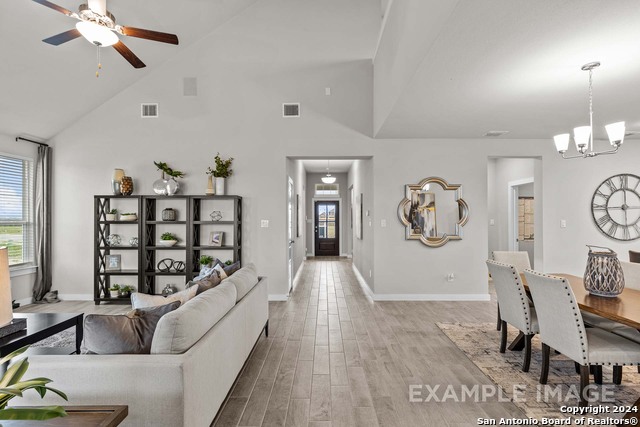 Image 17 of 49 For 3704 Isaac Dr