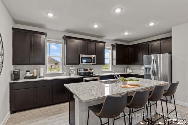 Image 22 of 49 For 3704 Isaac Dr