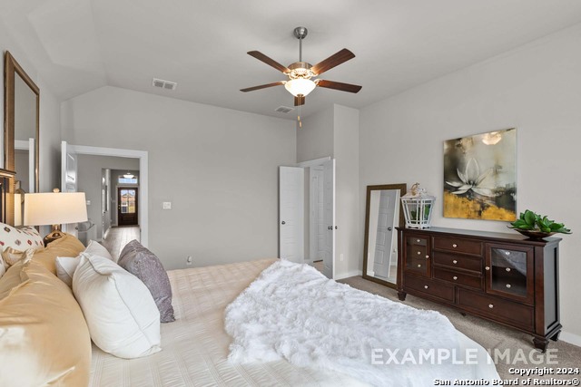 Image 32 of 49 For 3704 Isaac Dr