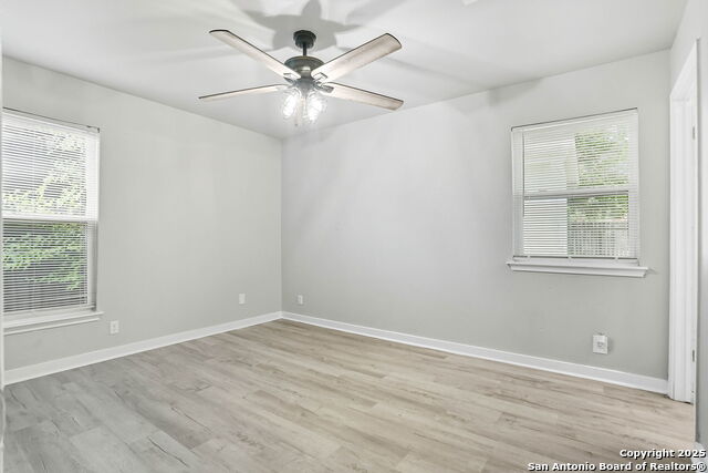 Image 10 of 25 For 1327 Colima St