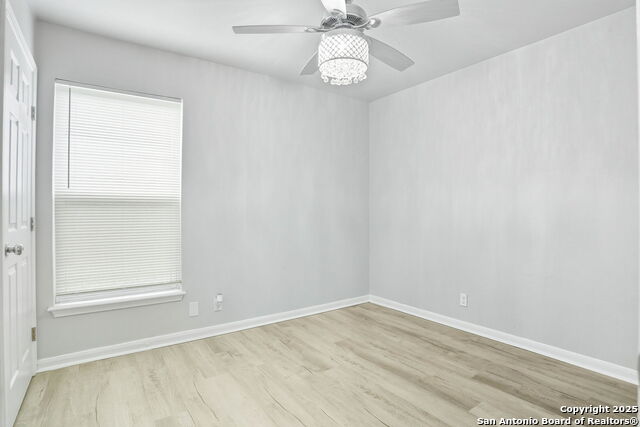 Image 17 of 25 For 1327 Colima St