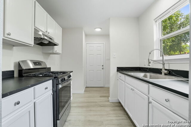 Image 8 of 25 For 1327 Colima St