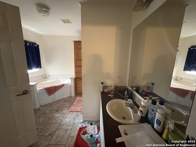 Image 21 of 35 For 345 County Road 5634