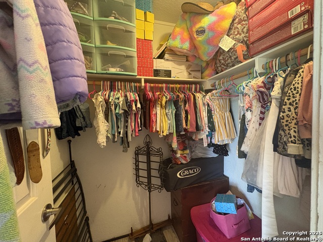 Image 26 of 35 For 345 County Road 5634