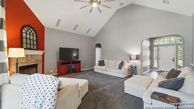 Image 16 of 91 For 14534 Gunter Ave