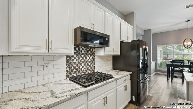 Image 24 of 91 For 14534 Gunter Ave