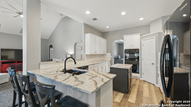 Image 30 of 91 For 14534 Gunter Ave