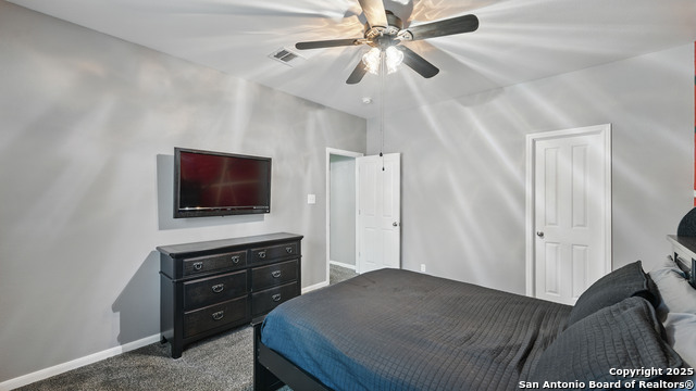 Image 43 of 91 For 14534 Gunter Ave