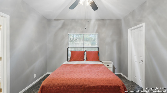 Image 46 of 91 For 14534 Gunter Ave