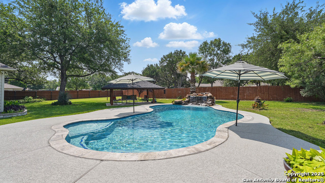 Image 66 of 91 For 14534 Gunter Ave