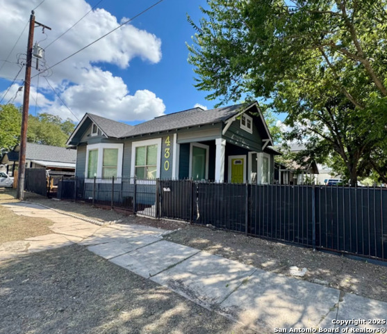 Details for 430 Hampshire Ave, San Antonio, TX 78210