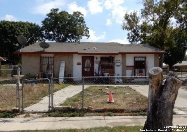 Details for 2710 Pollote St, San Antonio, TX 78224
