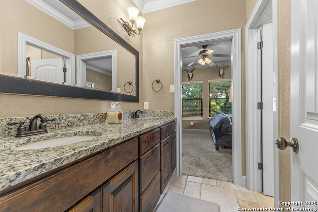 Listing photo id 35 for 324 Heavens Way