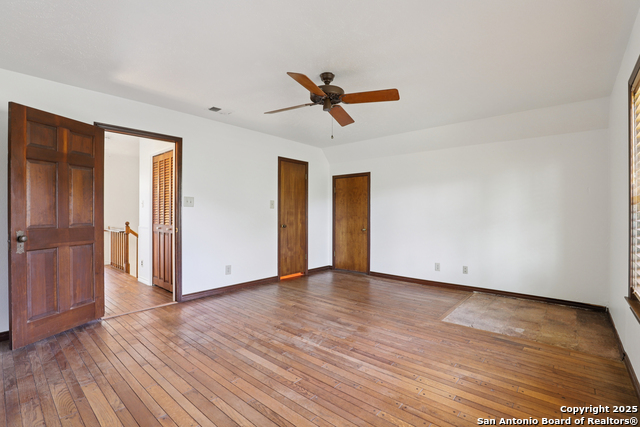Image 19 of 61 For 4380 Bear Springs