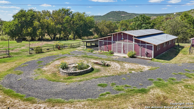 Image 40 of 61 For 4380 Bear Springs