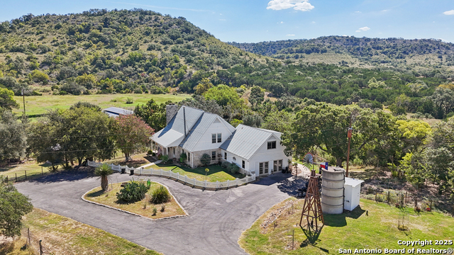 Image 47 of 61 For 4380 Bear Springs