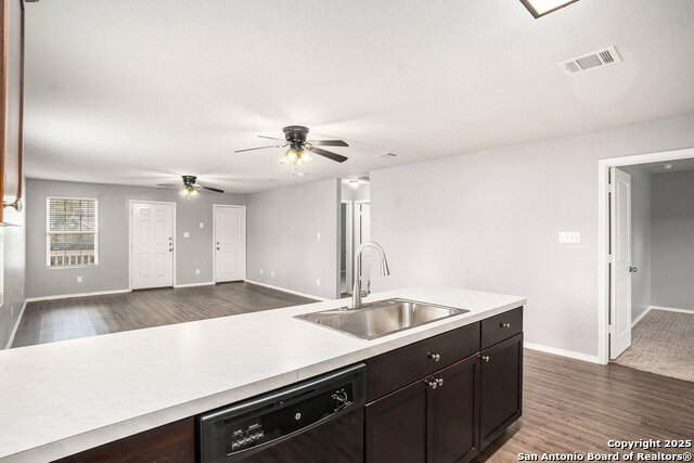 Image 13 of 27 For 5903 Autumn Palms