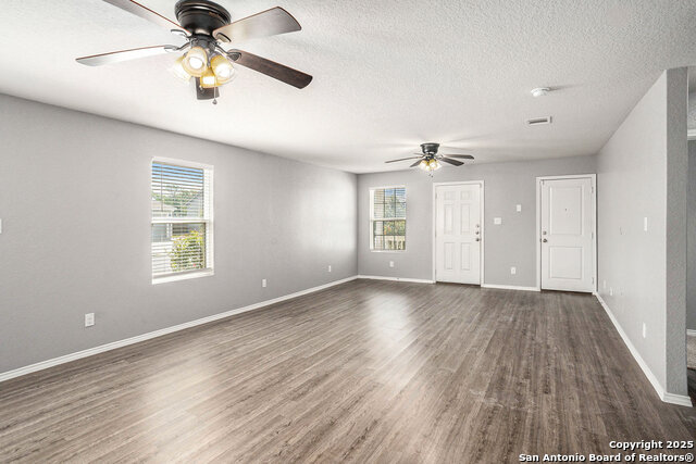 Image 7 of 27 For 5903 Autumn Palms