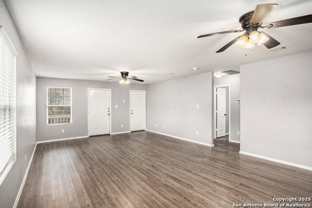 Image 9 of 27 For 5903 Autumn Palms