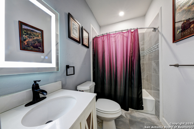 Image 19 of 32 For 435 Belmont