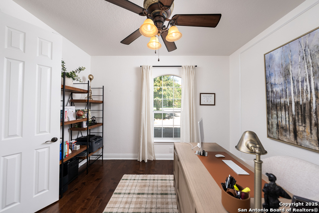 Image 24 of 46 For 24806 Ellesmere