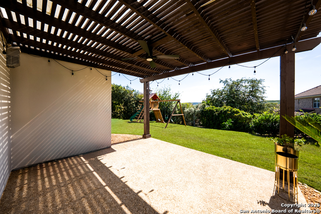 Image 37 of 46 For 24806 Ellesmere