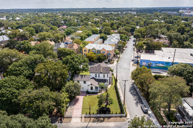 Image 61 of 66 For 1231 Alamo S