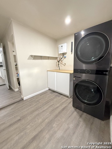 Image 21 of 25 For 659 Olmos W