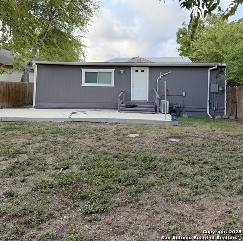 Image 24 of 25 For 659 Olmos W