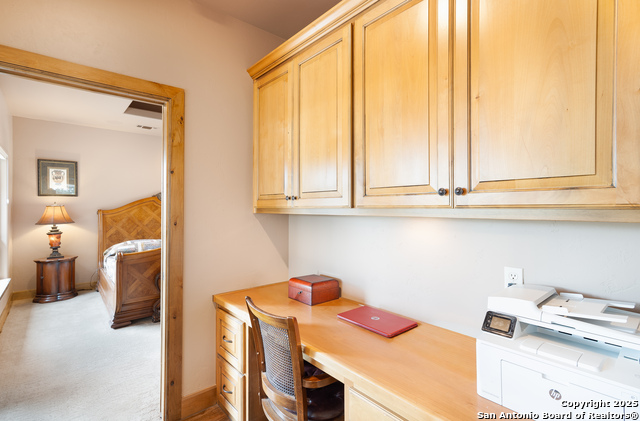 Image 14 of 39 For 3911 Kite Dr. E