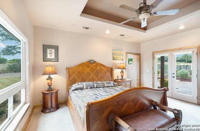 Image 15 of 39 For 3911 Kite Dr. E