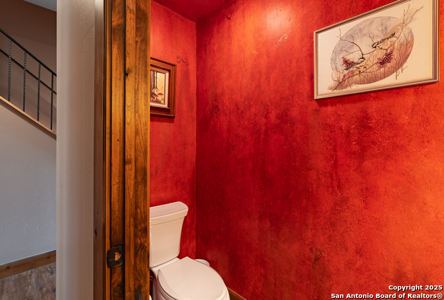 Image 26 of 39 For 3911 Kite Dr. E