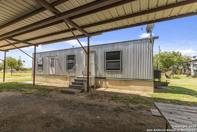 Image 16 of 20 For 386 W Fm 468