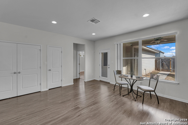 Image 11 of 29 For 214 Alford