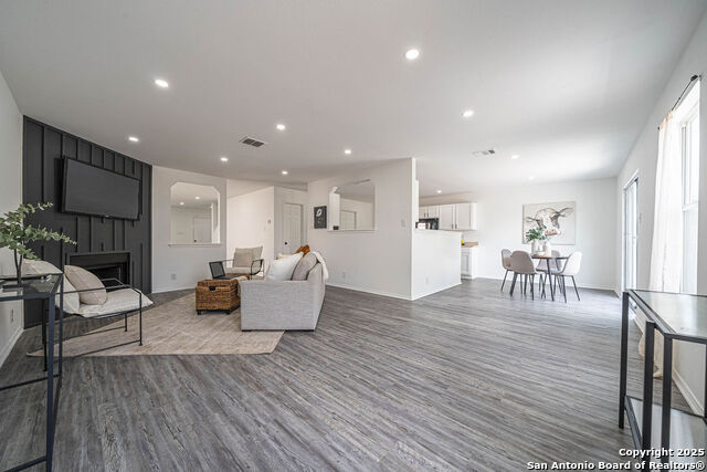 Image 3 of 12 For 227 Mallow Grove